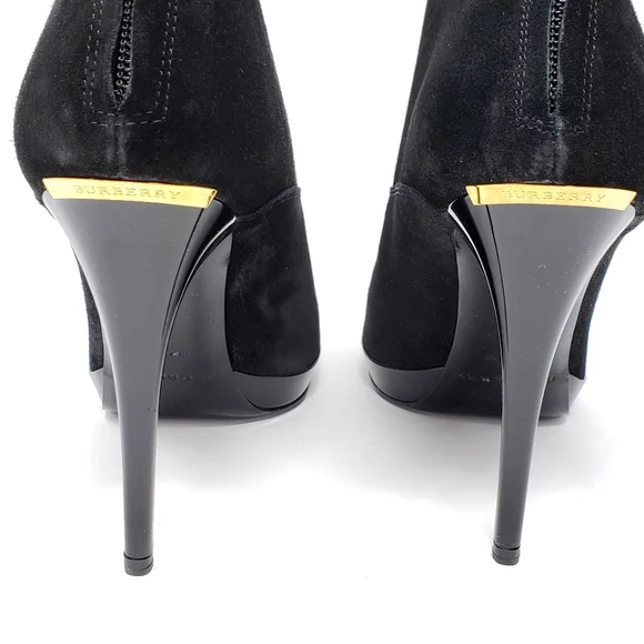 BURBERRY Black Nadison Suede Bootie Size 9/Fits 8.5